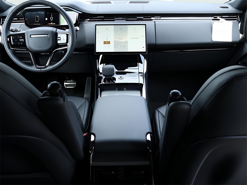 2025 Land Rover Range Rover Sport SE photo 13