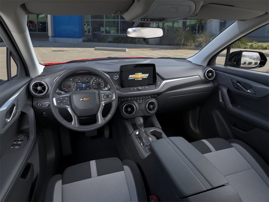 2025 Chevrolet Blazer 2LT photo 15