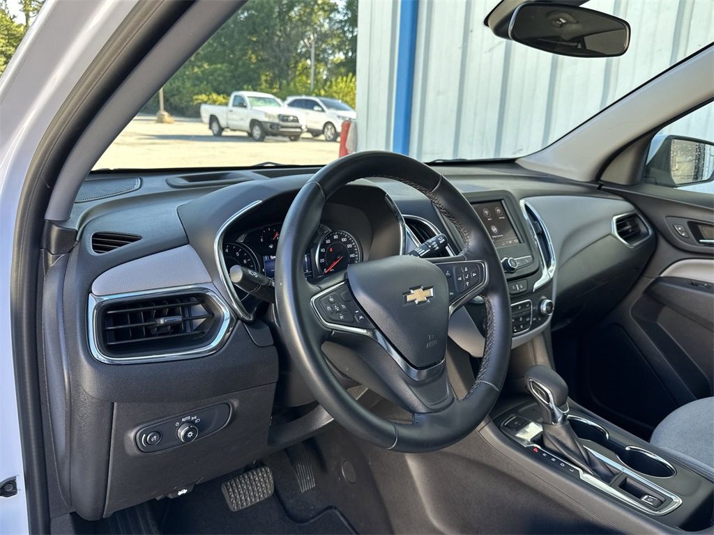 2024 Chevrolet Equinox LT photo 14
