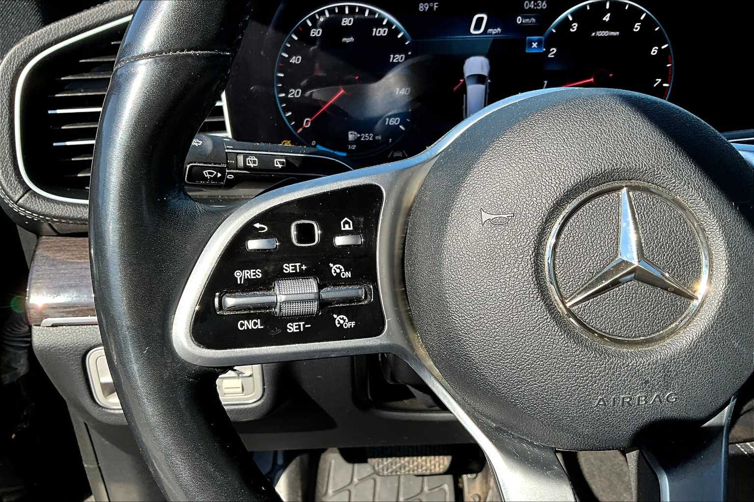2021 Mercedes Benz GLS 450 4MATIC photo 19