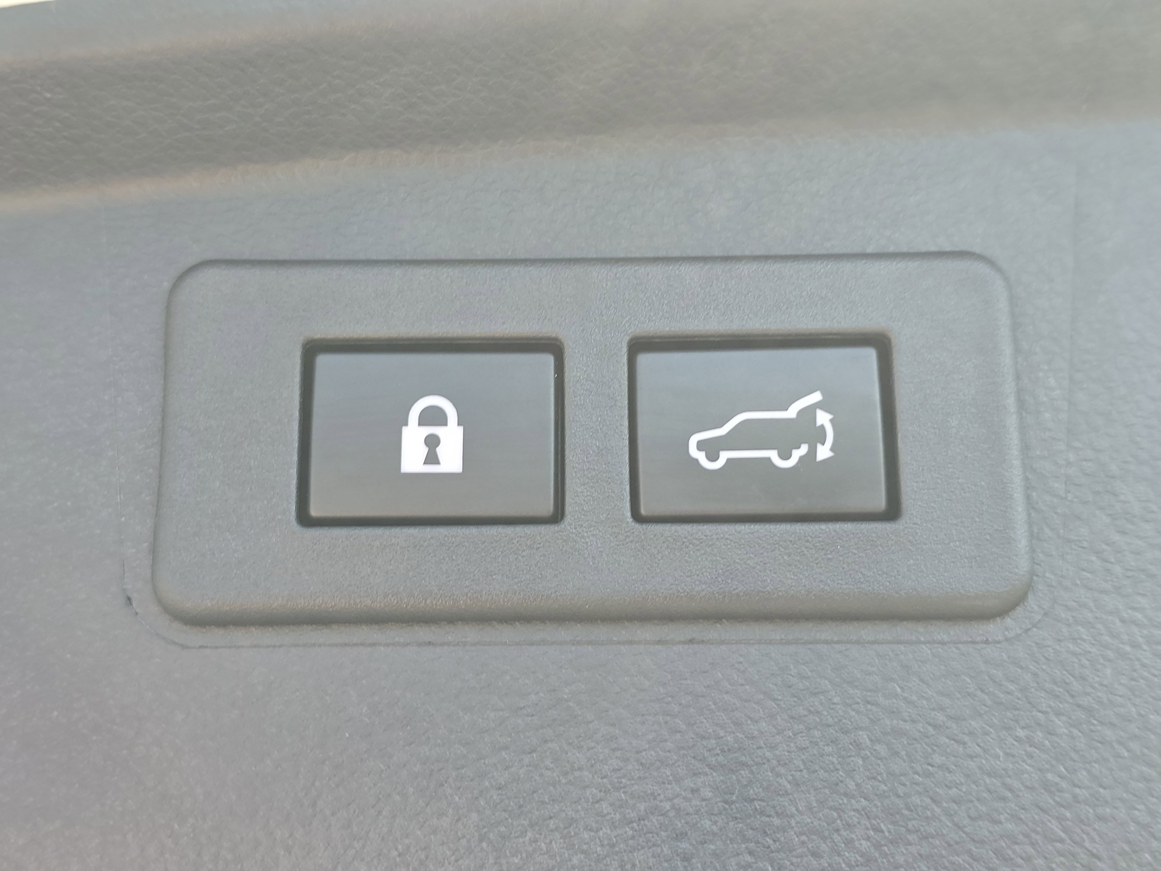 2025 Subaru Outback Onyx Edition photo 9