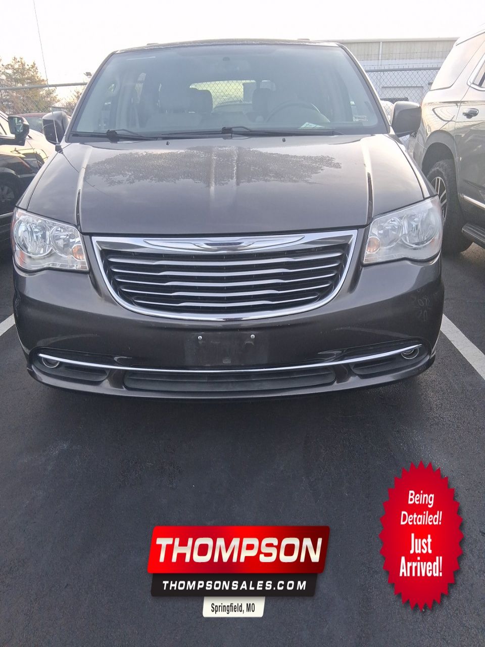 2016 Chrysler Town & Country Touring