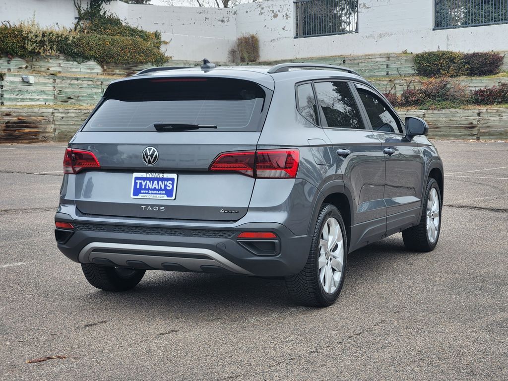 2023 Volkswagen Taos S photo 3