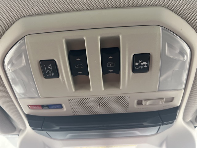 2022 Subaru Ascent Limited photo 29