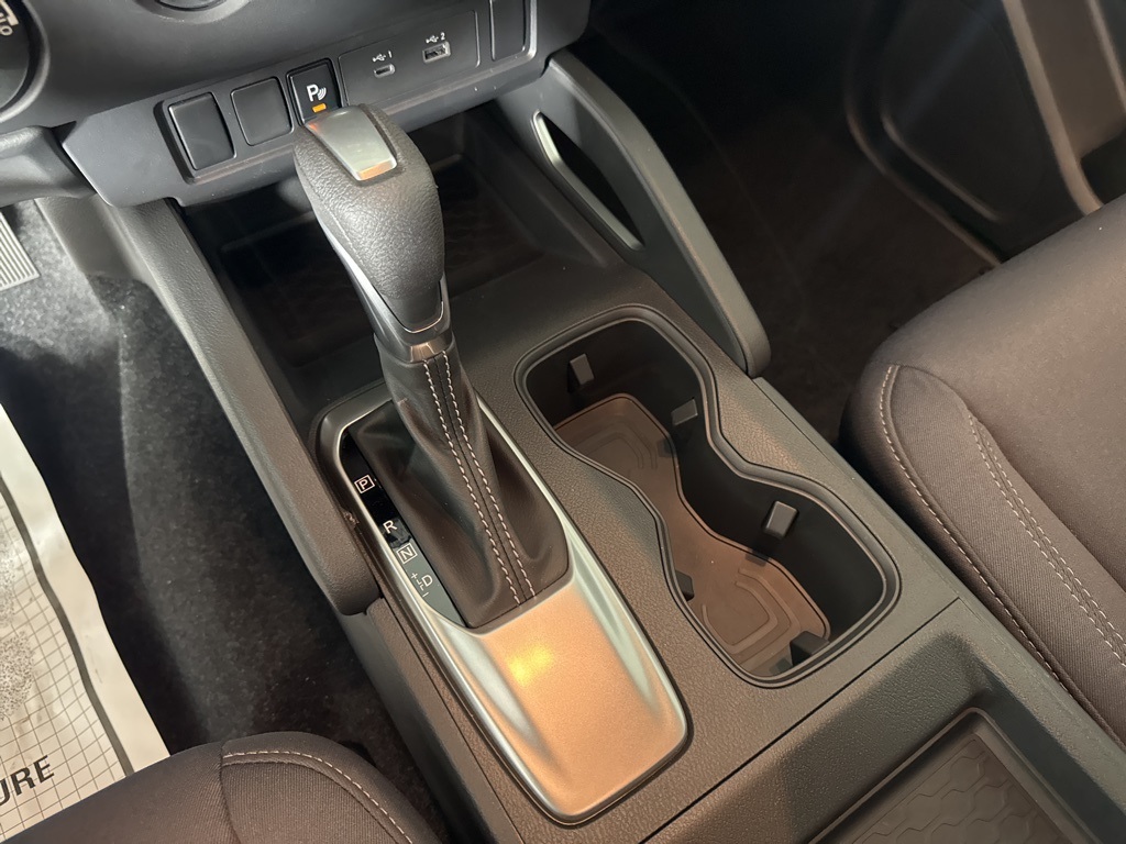 2025 Nissan Frontier SV photo 17