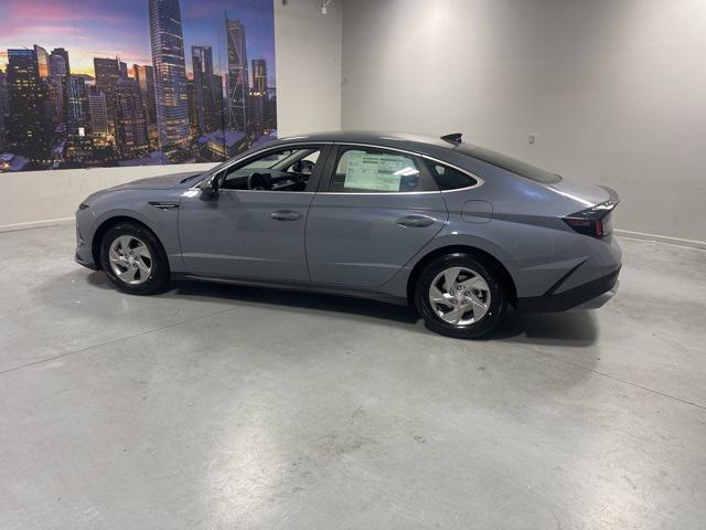 2026 Hyundai Sonata SE photo 4