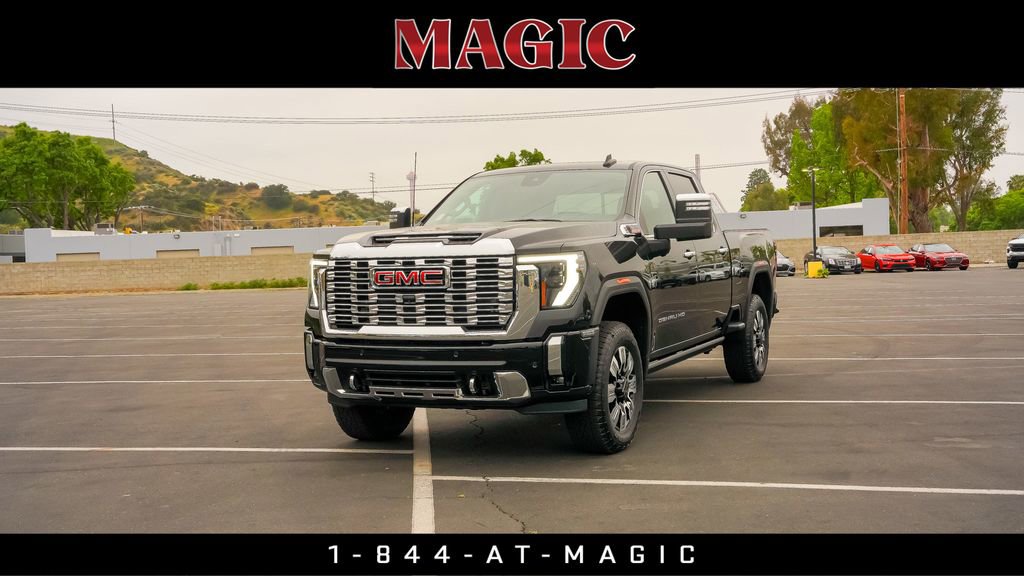 2025 GMC Sierra 2500HD Denali's photo