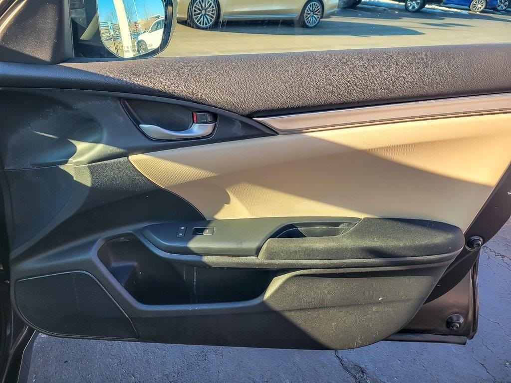 2016 HONDA CIVIC - Image 19