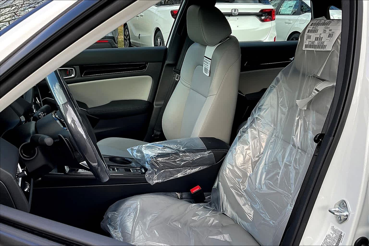 2025 Honda Civic Hybrid Sport Touring photo 9