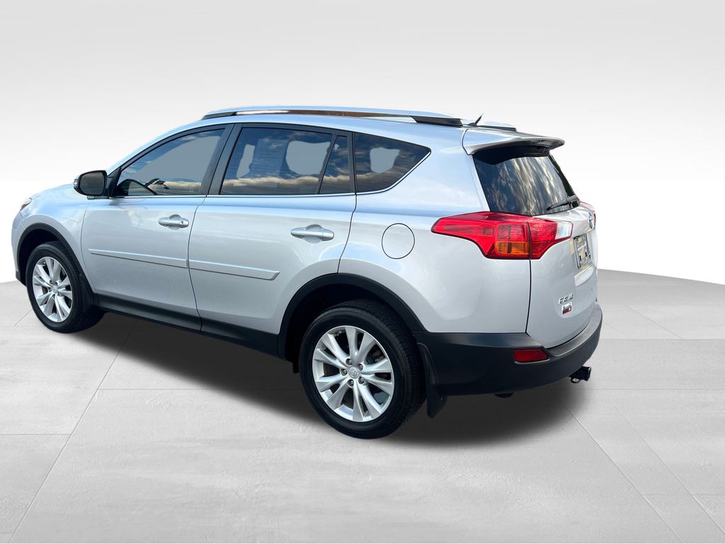 2013 Toyota RAV4 Limited photo 3