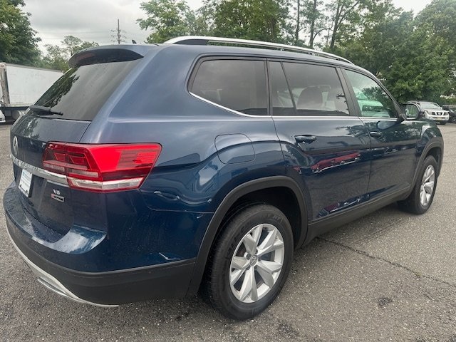 2018 Volkswagen Atlas V6 S photo 3