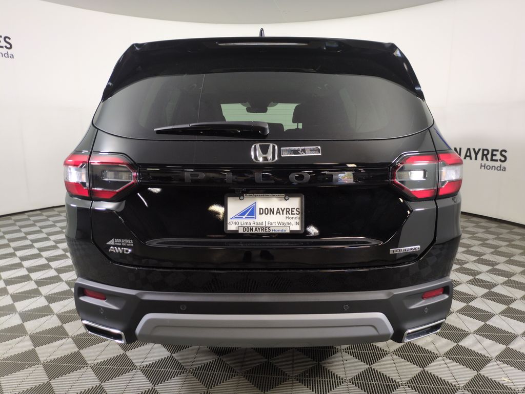 2025 Honda Pilot Touring photo 3
