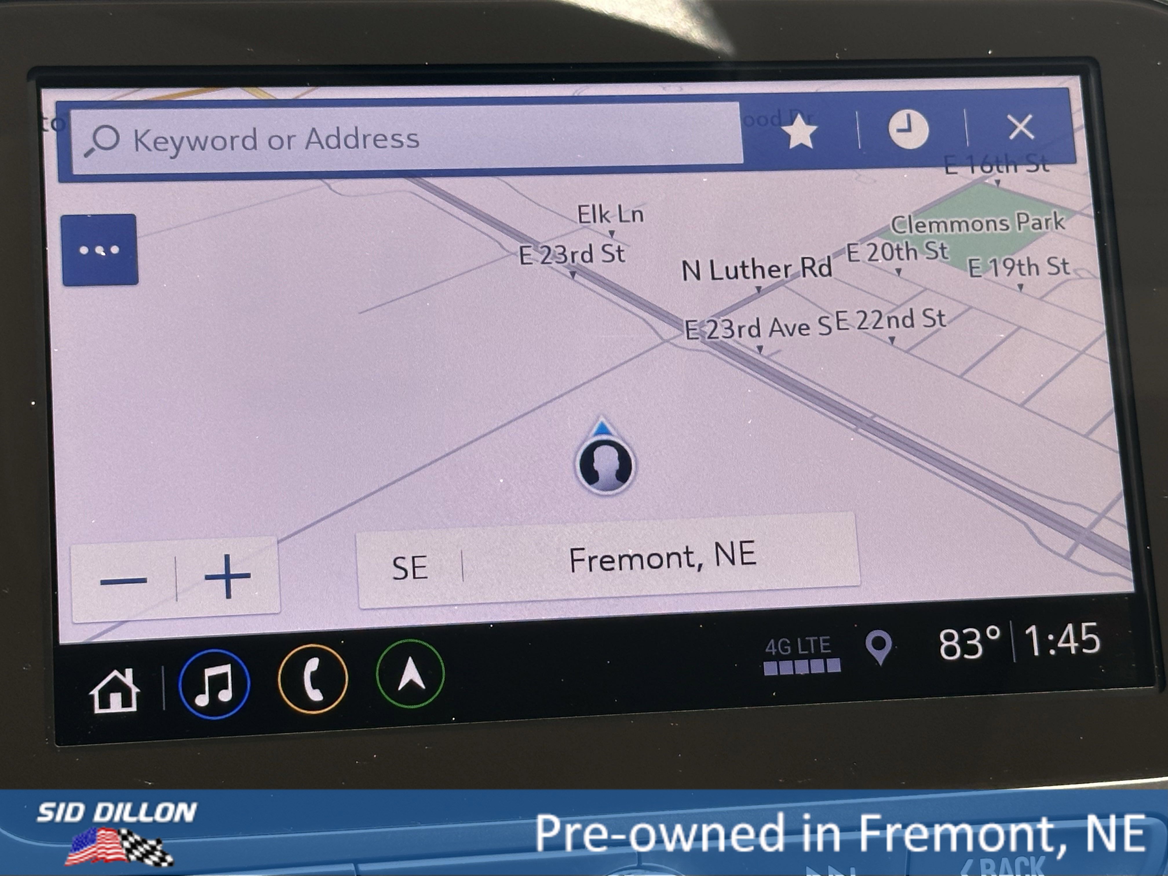 2021 Chevrolet Equinox Premier photo 2