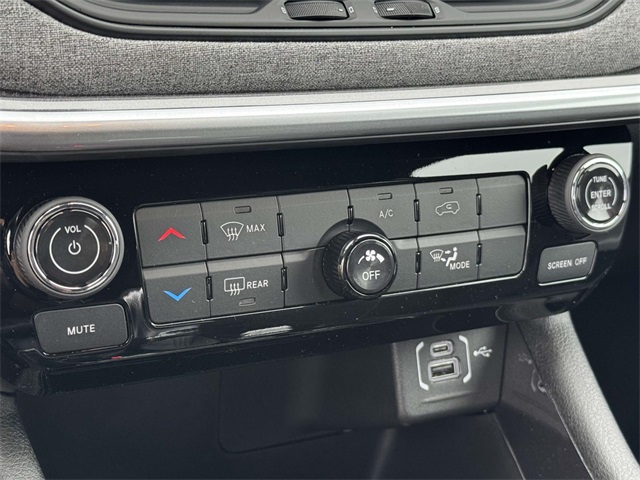 2025 Jeep Compass Sport photo 4