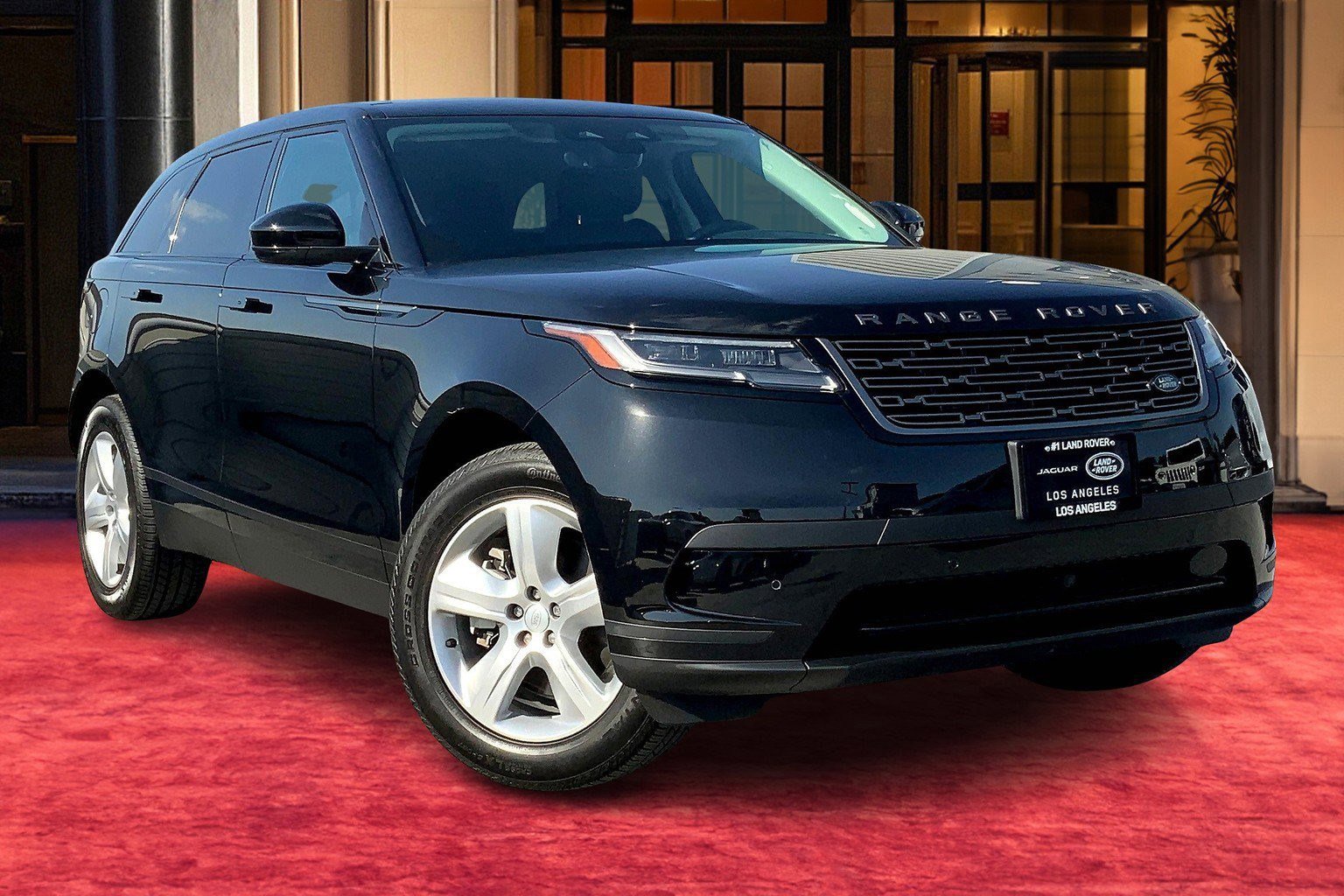 2025 Land Rover Range Rover Velar S photo 7