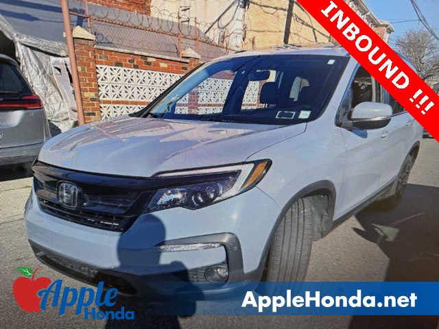 2022 Honda Pilot SE's photo