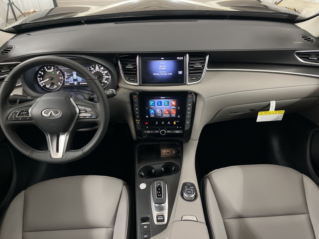 2025 Infiniti QX50 Luxe photo 20