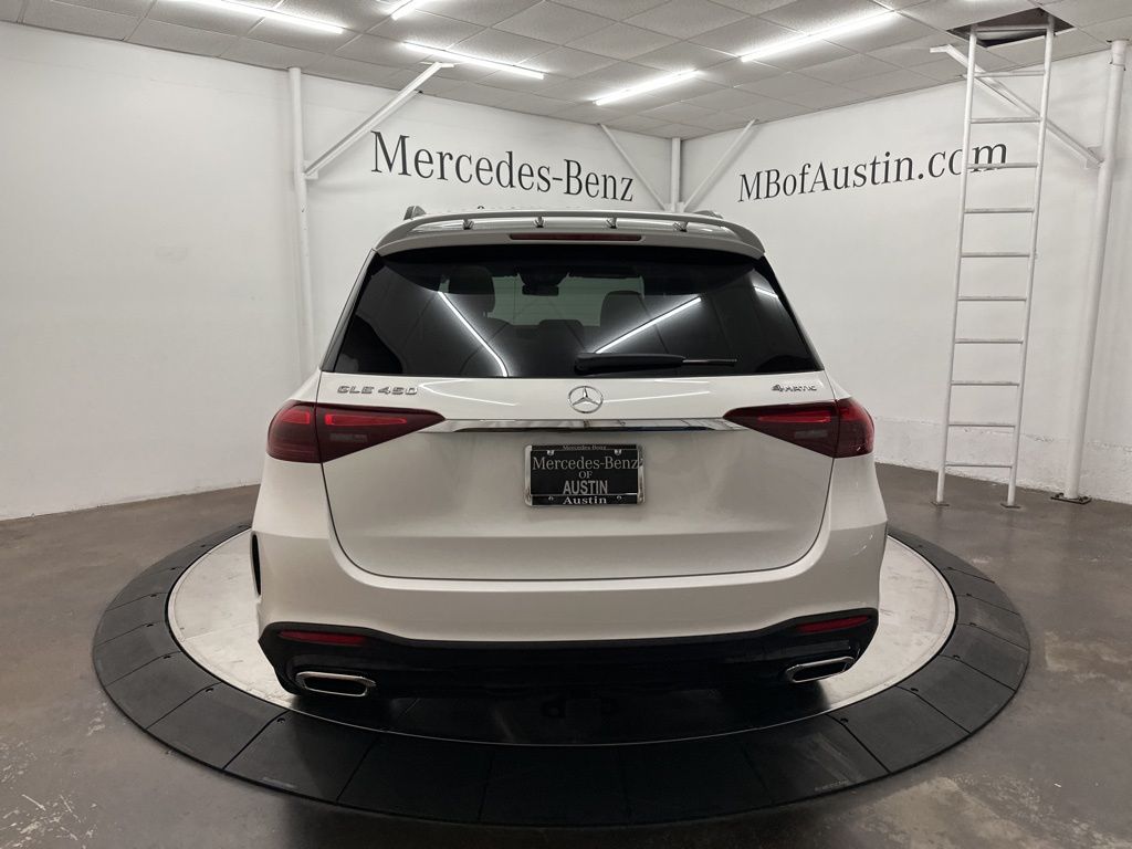 2026 Mercedes Benz GLE 450 4MATIC photo 4