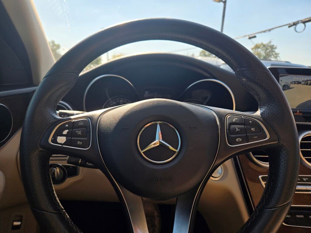 2017 Mercedes Benz C 300 4MATIC Sedan photo 30