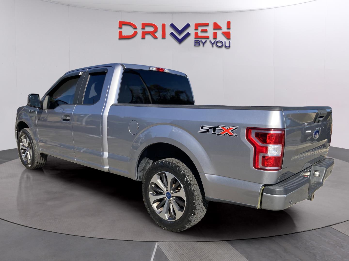 2020 Ford F-150 XL photo 4