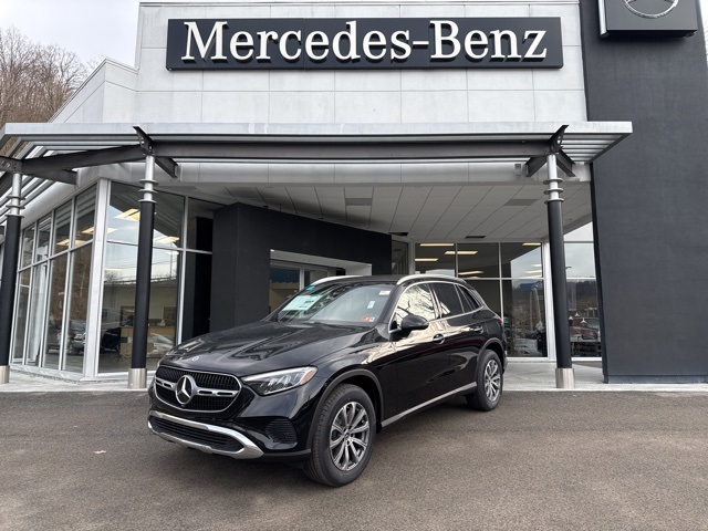 2026 Mercedes-Benz GLC Base's photo