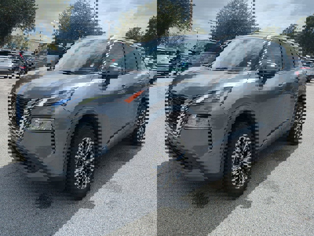 2021 Nissan Rogue SV photo 5