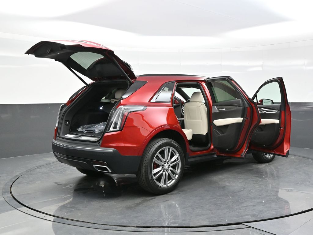 2025 Cadillac XT5 Sport photo 38