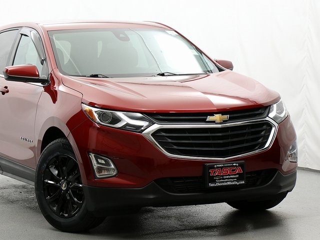 2020 Chevrolet Equinox LT photo 2