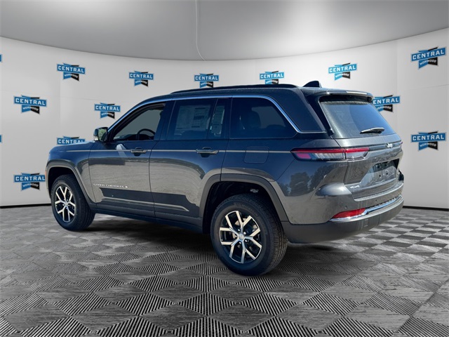 2025 Jeep Grand Cherokee Limited photo 2