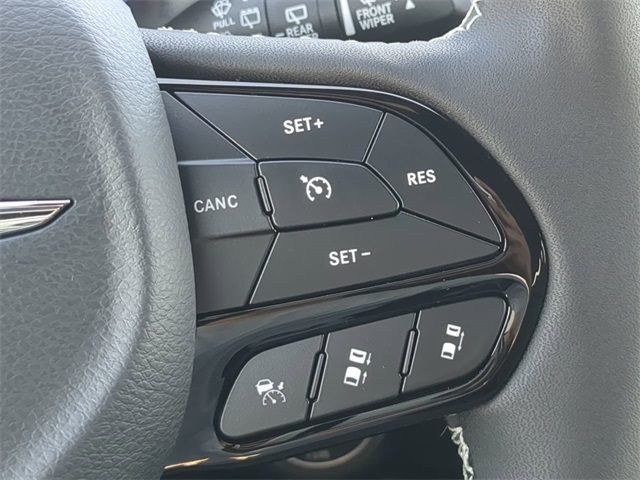 2026 Chrysler Pacifica Limited photo 23