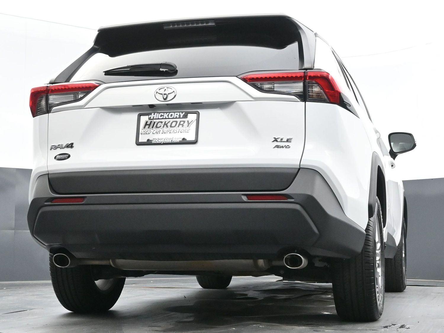 2023 Toyota RAV4 XLE photo 43