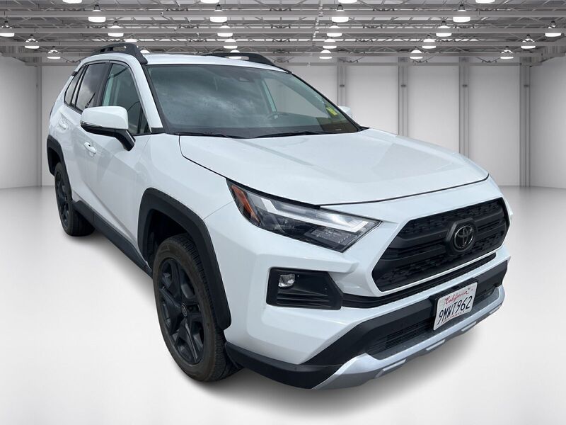 2024 Toyota RAV4 Adventure photo 3