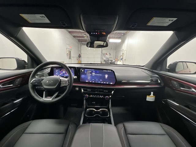 2025 Chevrolet Traverse Z71 photo 16