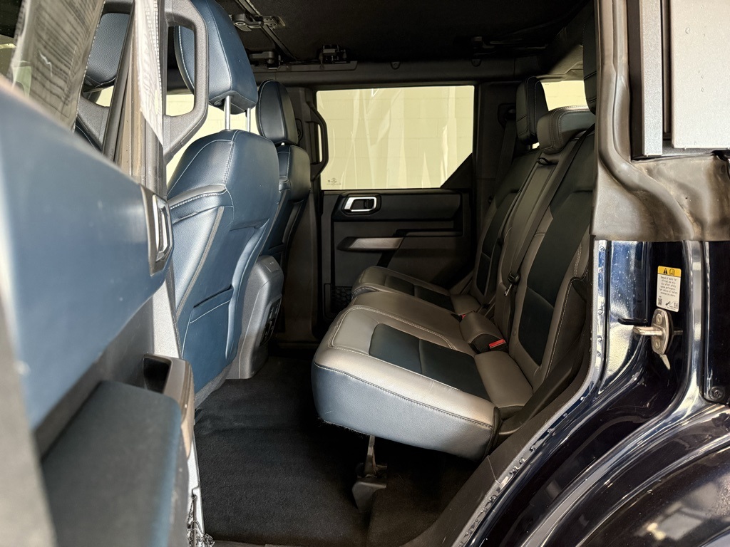 2021 Ford Bronco Outer Banks photo 6