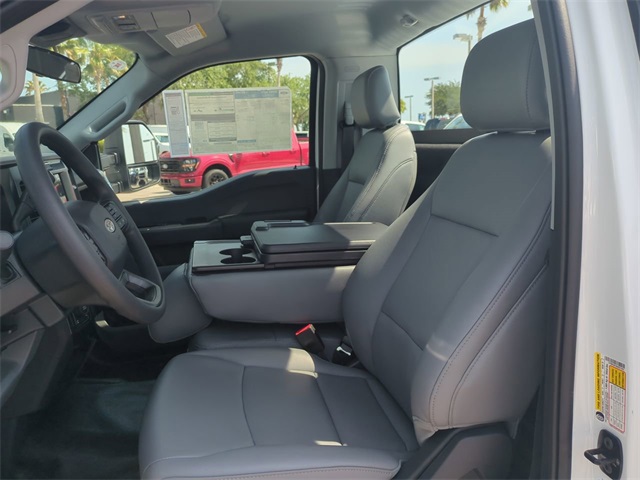 2025 Ford F-250 XL photo 13