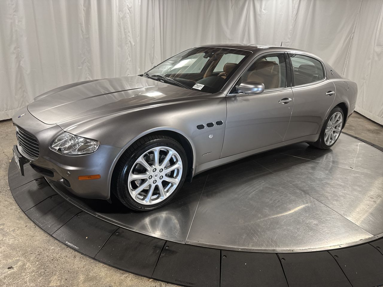 2005 Maserati Quattroporte Base