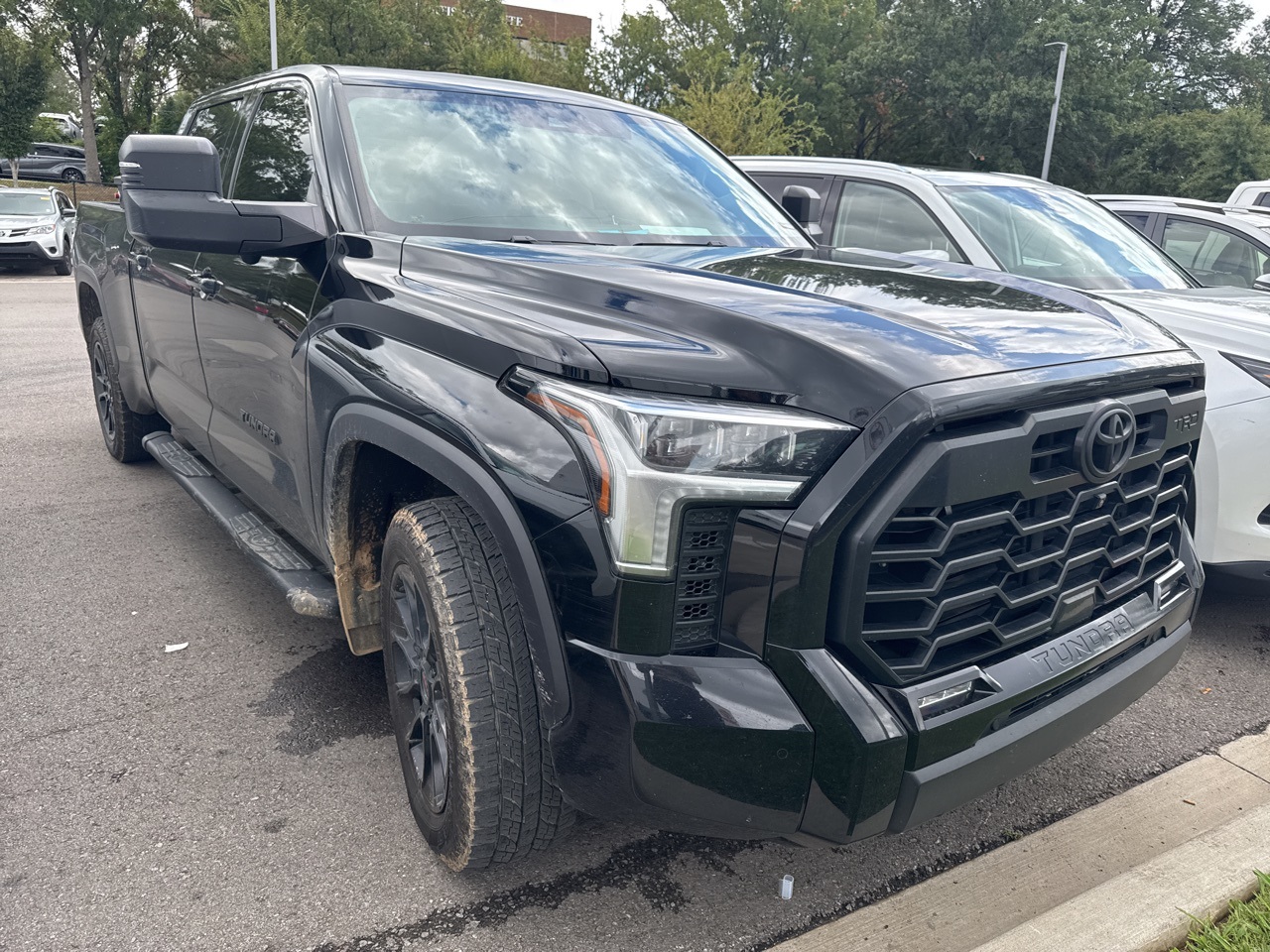 2024 Toyota Tundra Limited photo 3