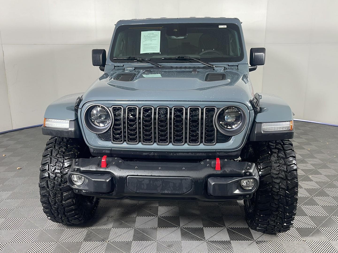 2024 Jeep Wrangler Rubicon X photo 3