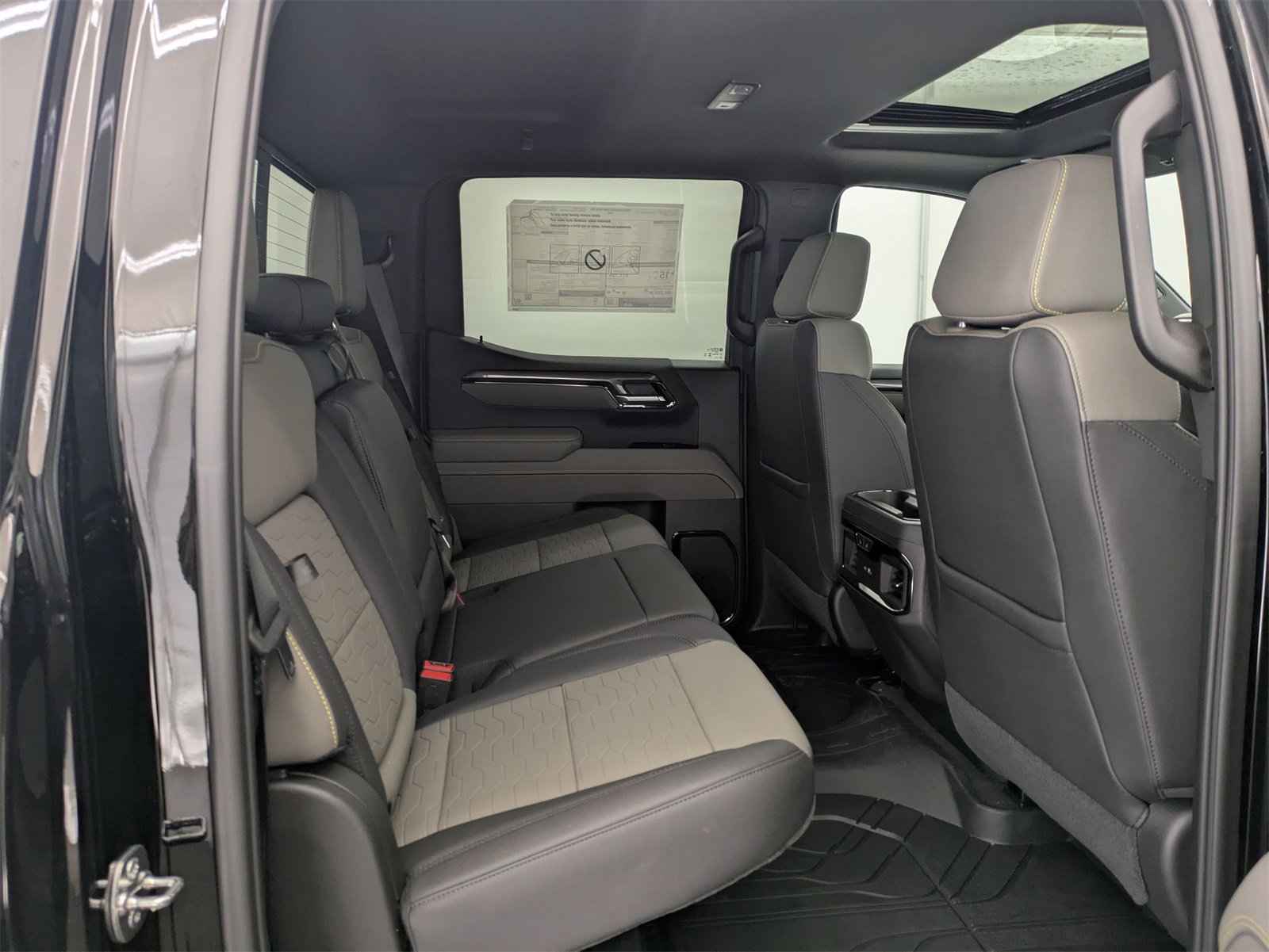 2025 Chevrolet Silverado 1500 ZR2 photo 21
