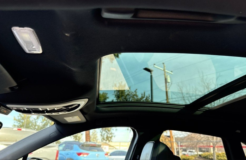 2017 PORSCHE MACAN - Image 12