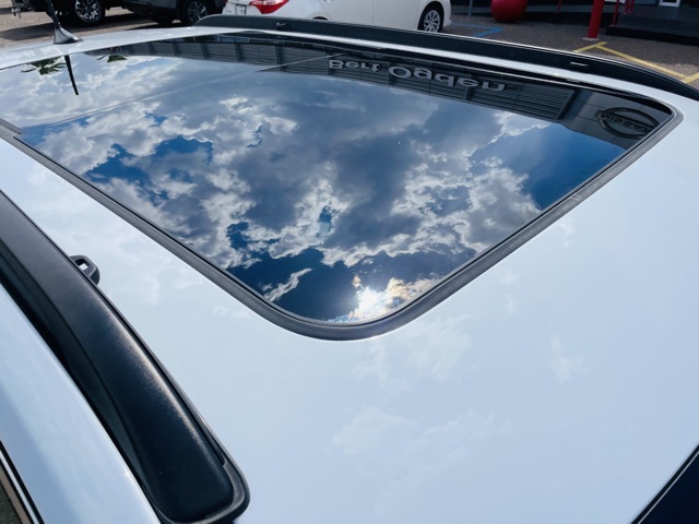 2024 Jeep Compass Latitude Lux photo 5