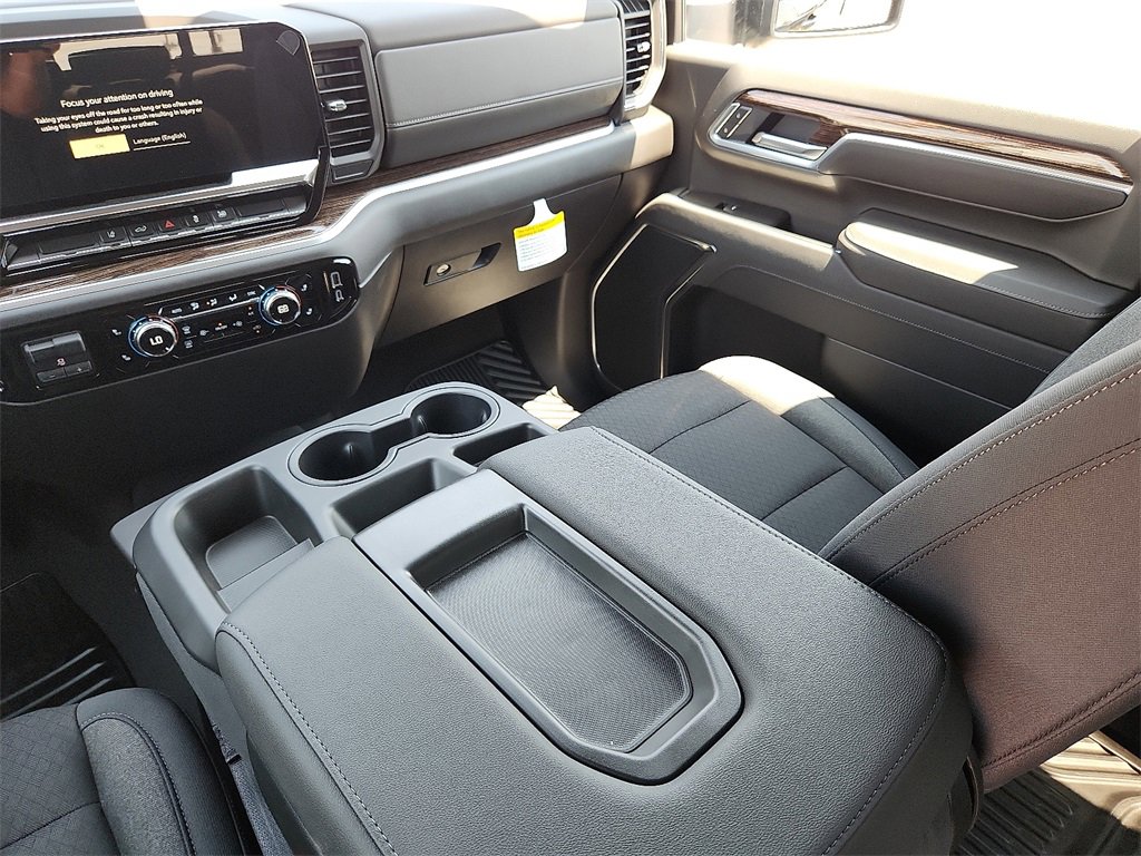 2025 Gmc Sierra 2500 HD SLE photo 10