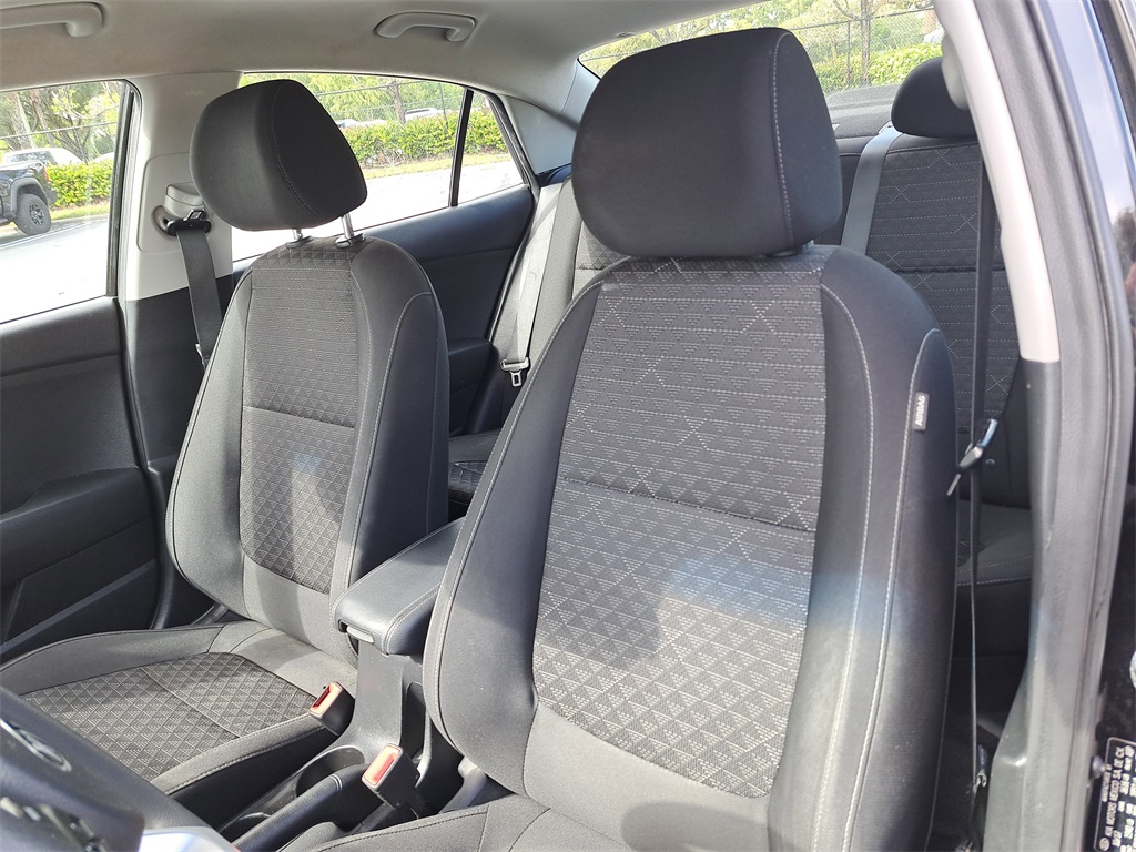 2018 Kia Rio S photo 18