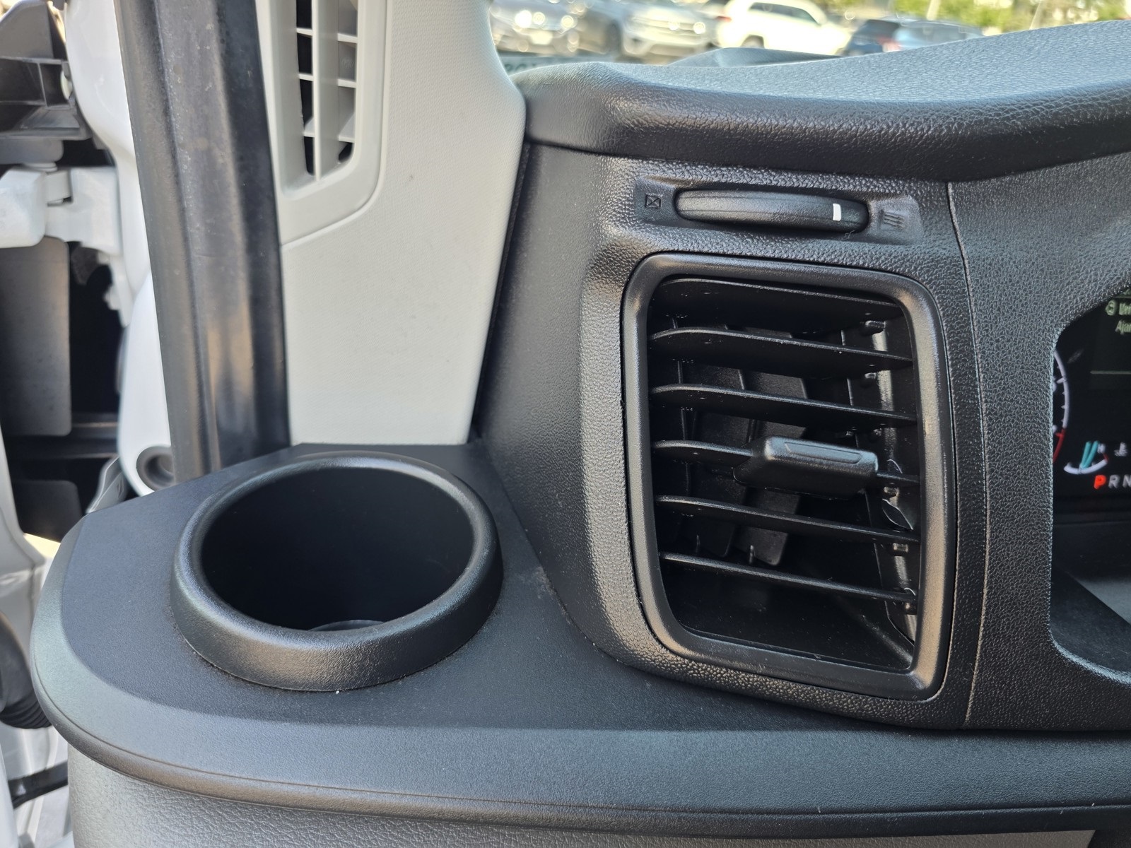 2022 Ford Transit photo 28
