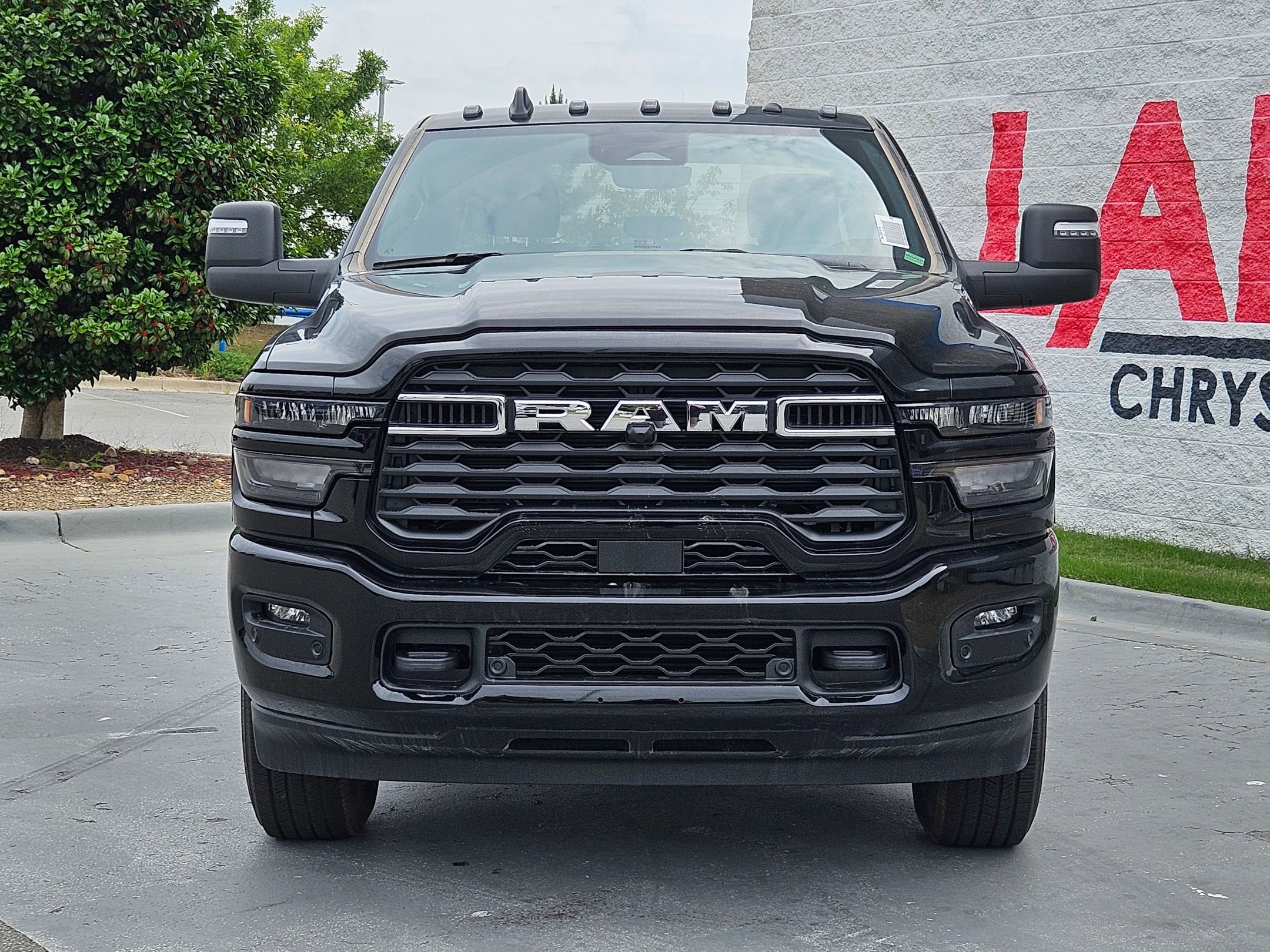 2025 Ram 2500 Big Horn photo 2