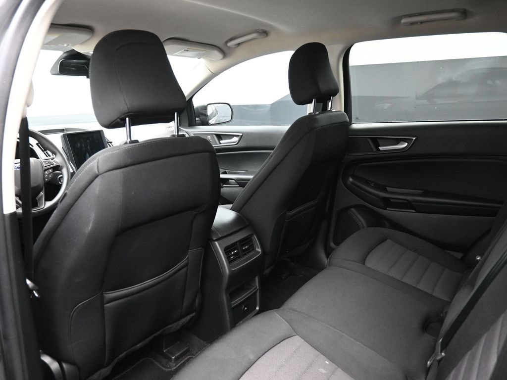 2023 Ford Edge SE photo 22