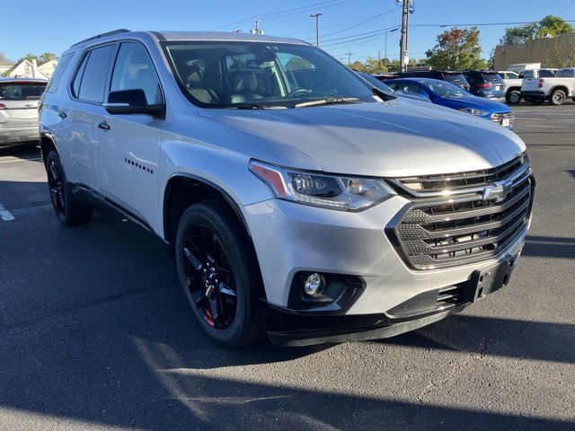 2021 Chevrolet Traverse Premier's photo