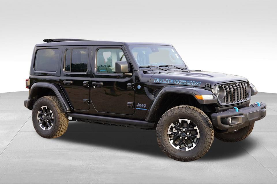 2024 Jeep Wrangler Rubicon 4xe photo 2