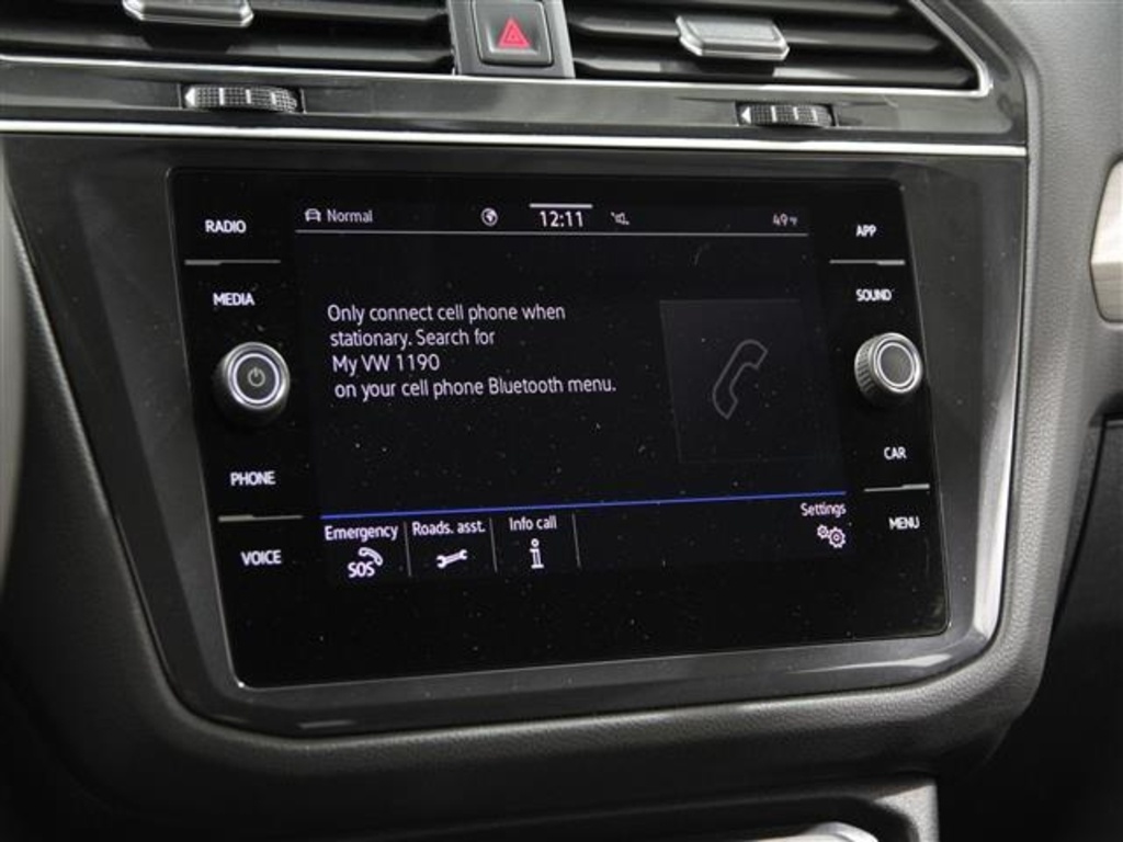 2021 Volkswagen Tiguan SE photo 11