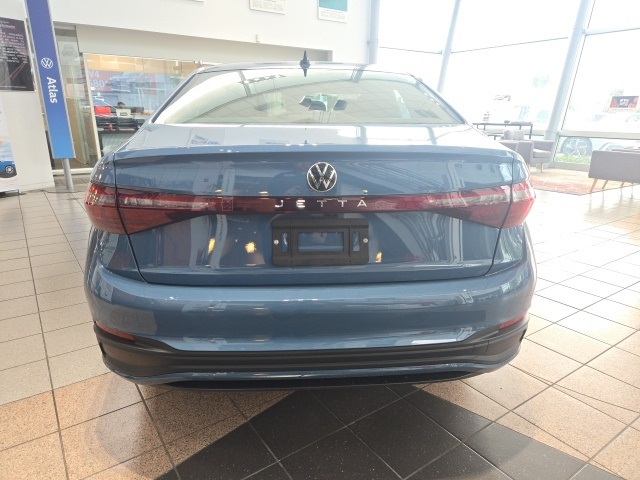 2025 Volkswagen Jetta Sport photo 6